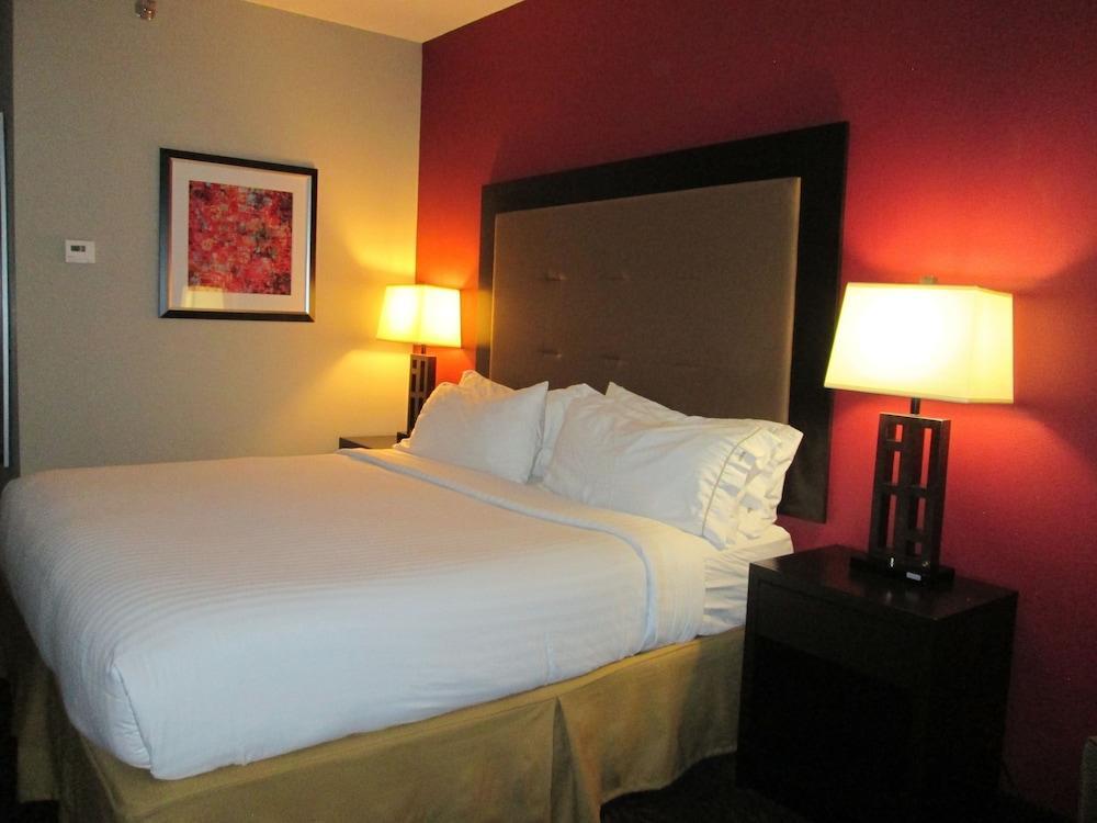 Holiday Inn Express Cloverdale - Greencastle By Ihg Eksteriør billede