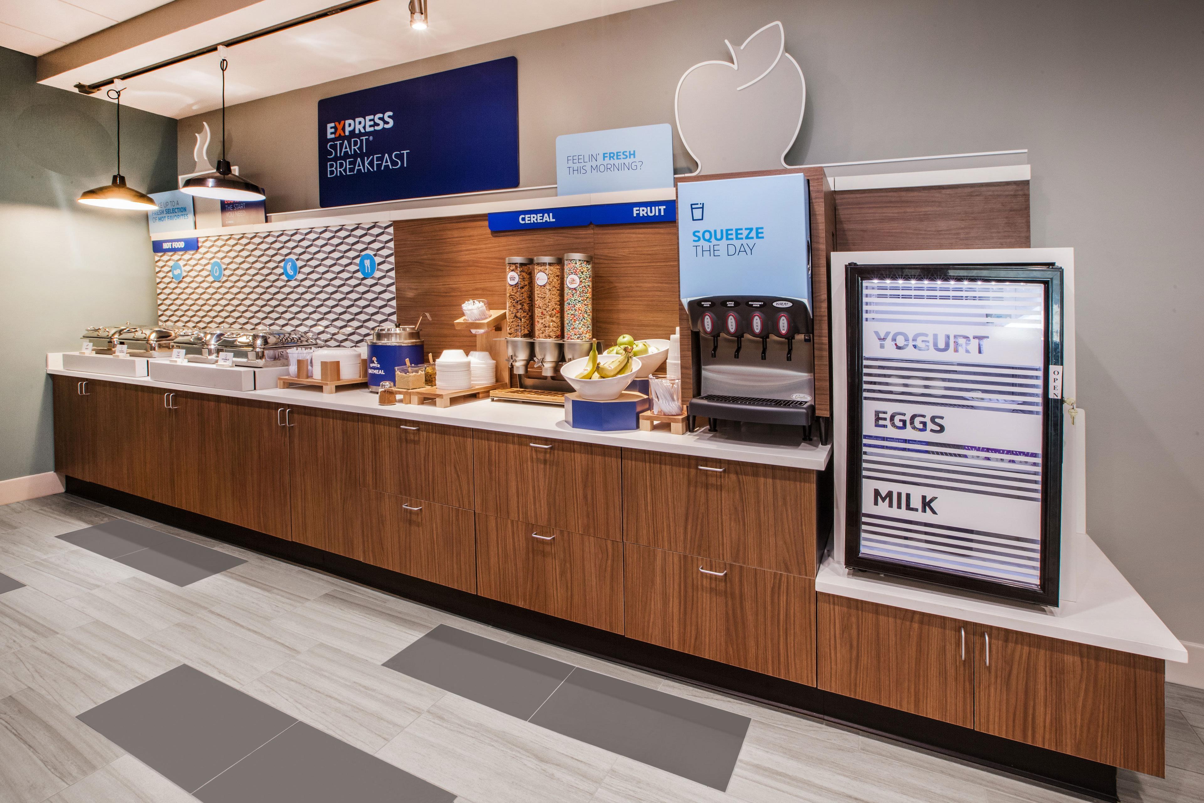 Holiday Inn Express Cloverdale - Greencastle By Ihg Eksteriør billede