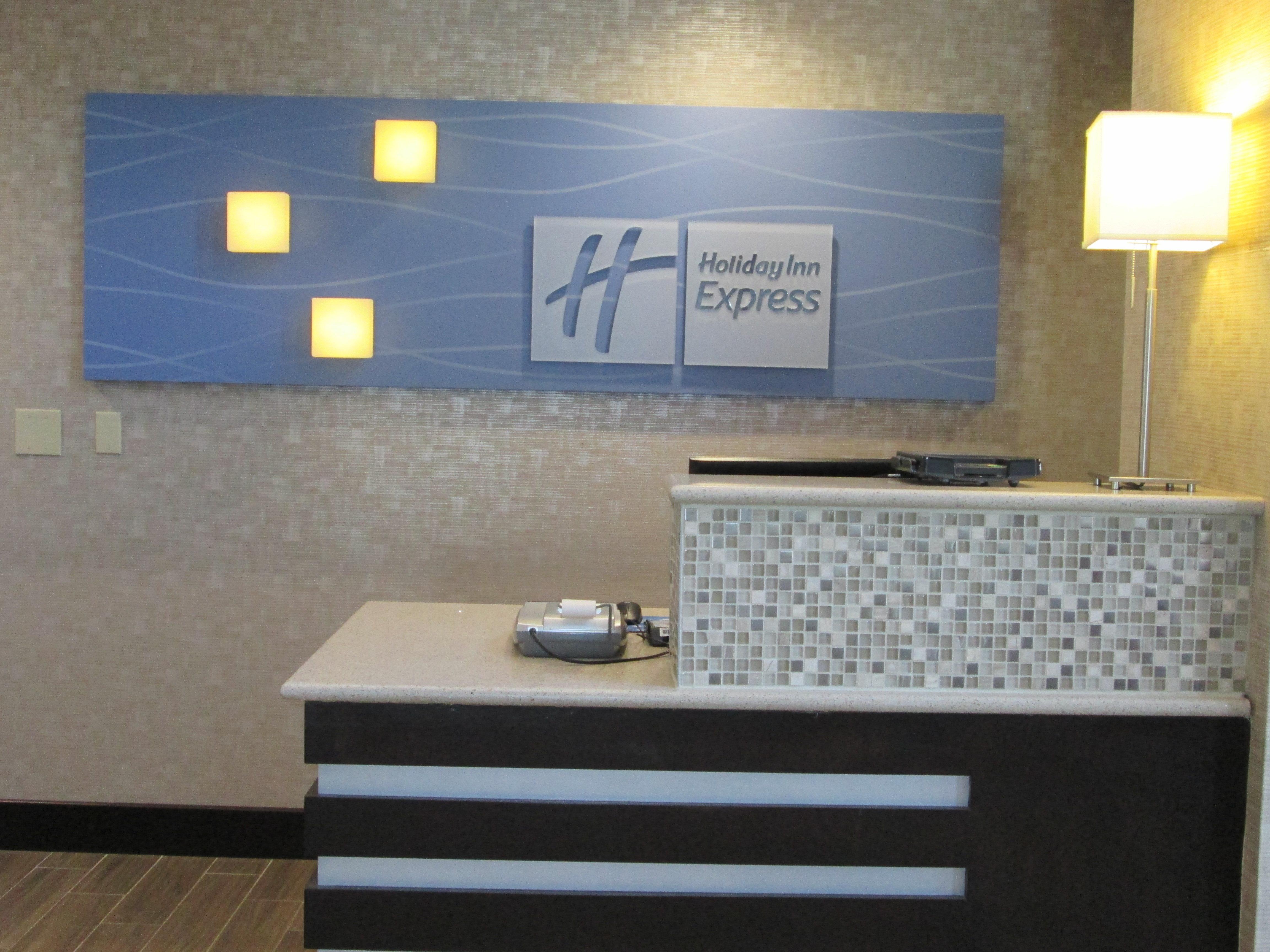 Holiday Inn Express Cloverdale - Greencastle By Ihg Eksteriør billede