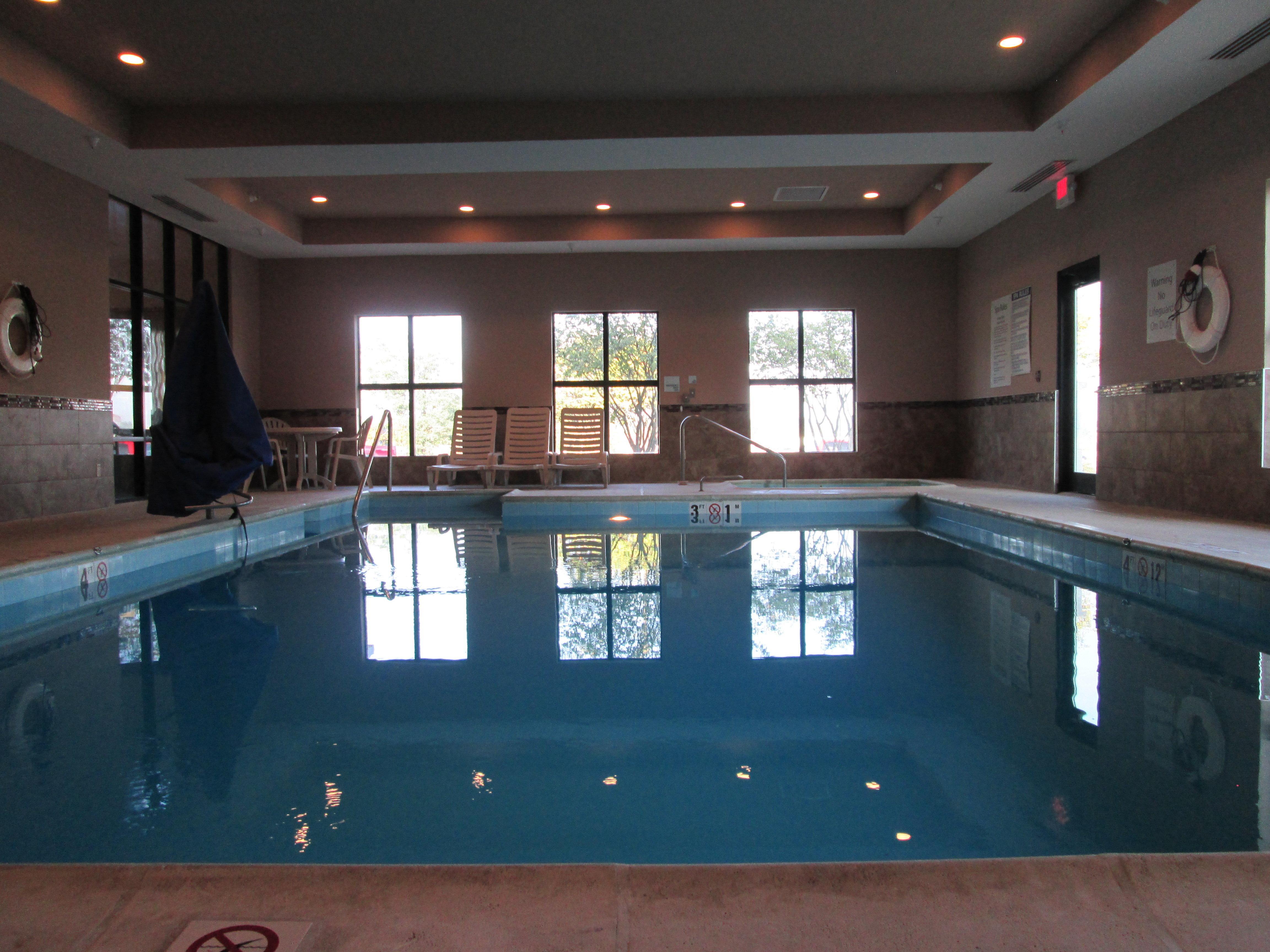 Holiday Inn Express Cloverdale - Greencastle By Ihg Eksteriør billede