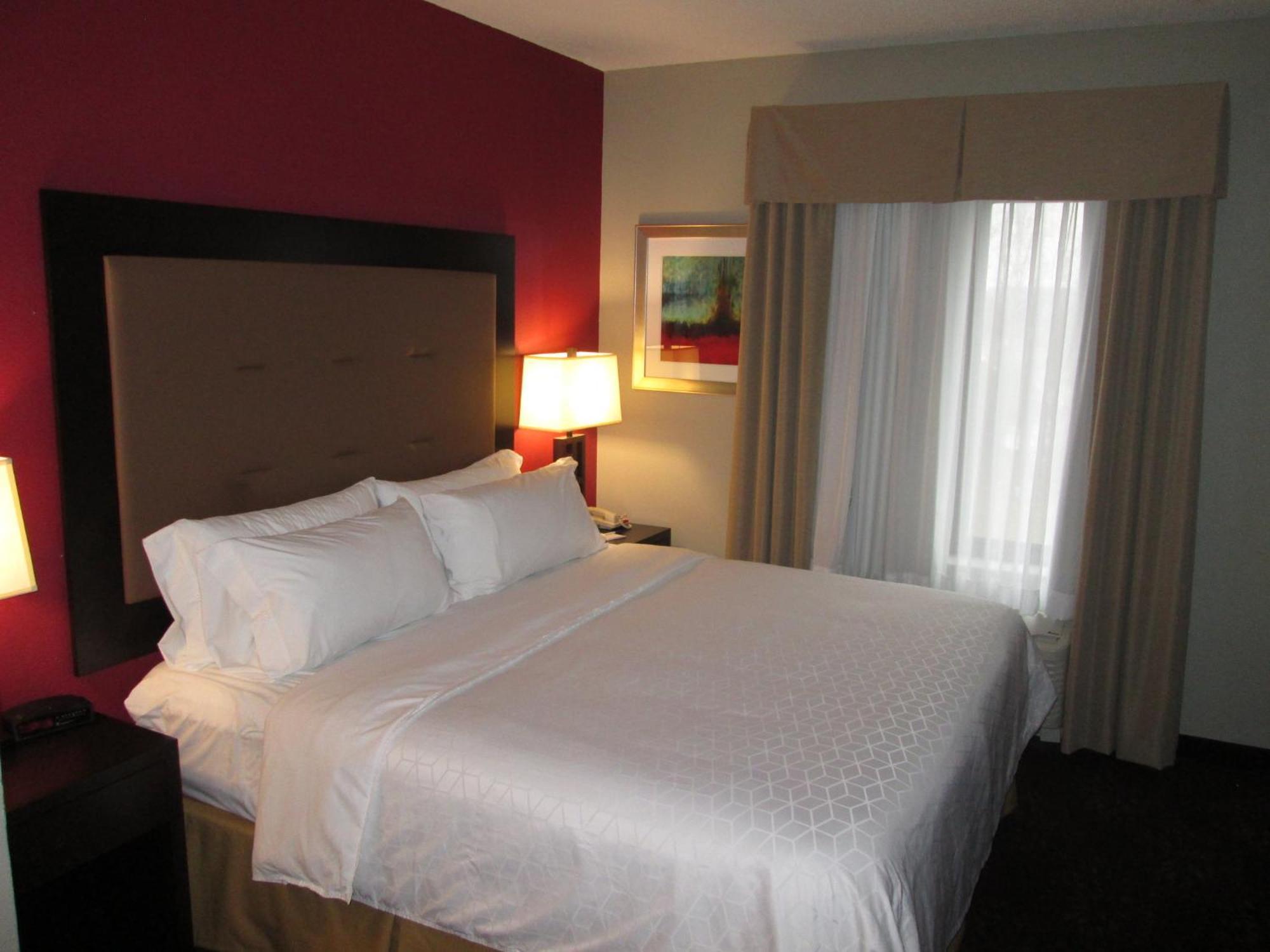 Holiday Inn Express Cloverdale - Greencastle By Ihg Eksteriør billede