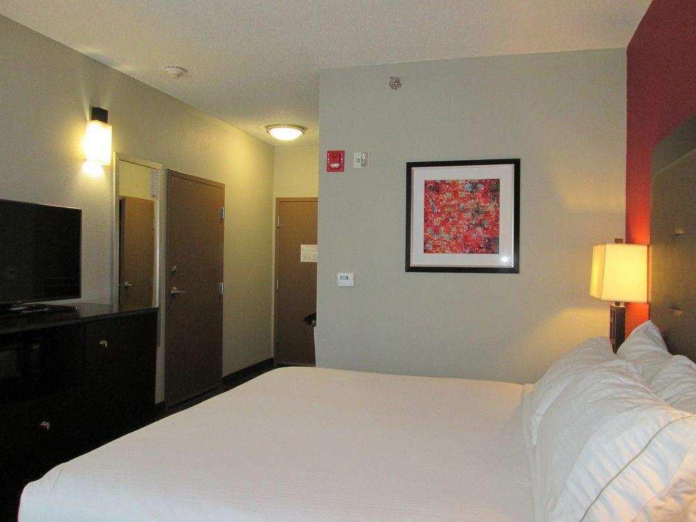 Holiday Inn Express Cloverdale - Greencastle By Ihg Eksteriør billede