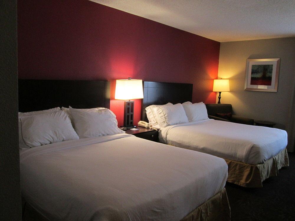 Holiday Inn Express Cloverdale - Greencastle By Ihg Eksteriør billede